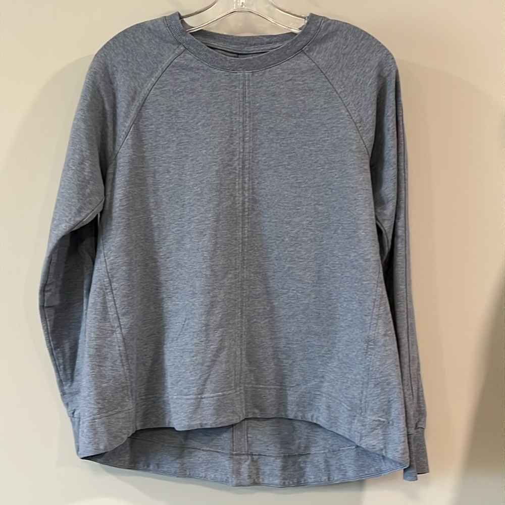 Athleta - small, light blue space dye, high low sweat shirt‎
